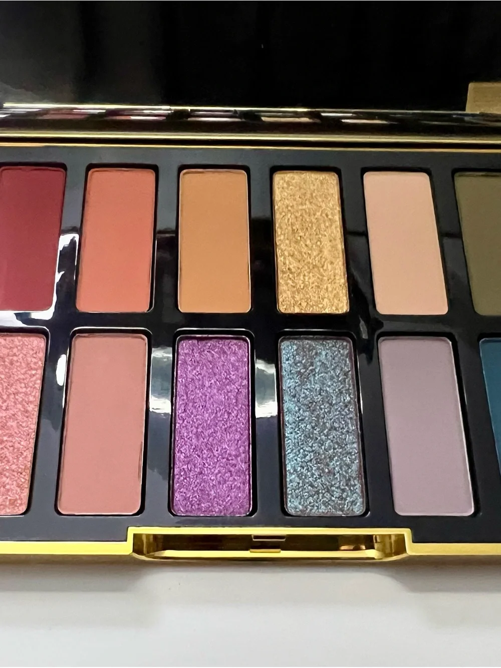 Kat Von D 10-Year Anniversary Eyeshadow Palette - New